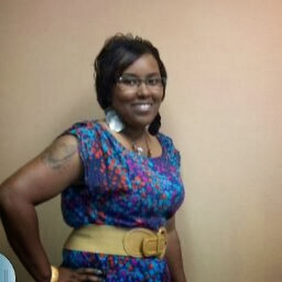 Meet your Posher, Lovely - Picture 1 of 1